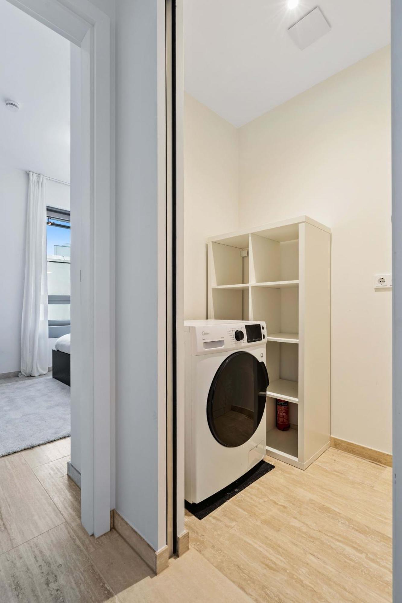 Elegant 2Br With Balcony In Heart Of Luxembourg Apartman Kültér fotó